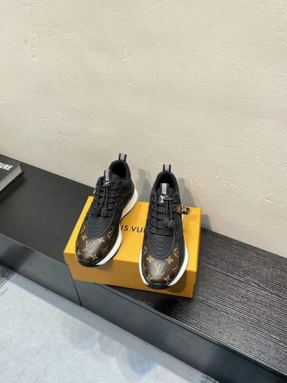 Picture of Louis Vuitton Shoes _SKULVsz38-44hnx051016673